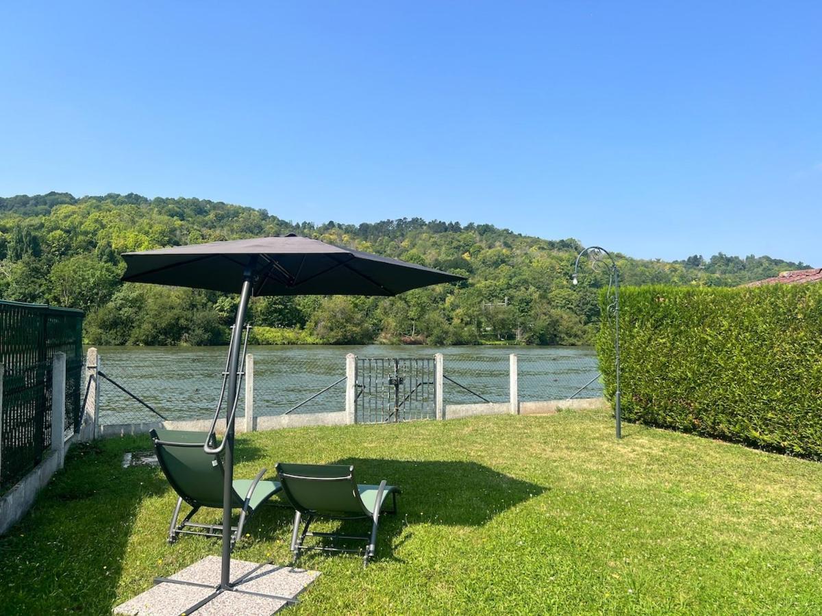 Charmant Chalet En Bord De Seine Saint-Pierre-du-Vauvray Bagian luar foto